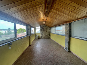 Maison de village  vendre Carcs (83570) : Idal pour faire un commerce avec logement au dessus, en plein centre ville !