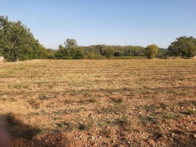 Terrain  vendre Besse sur Issole (83890) : Environnement privilgi