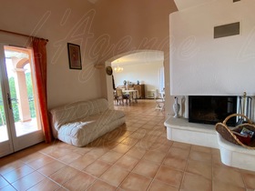Villa / Proprit  vendre Cotignac (83570) : Proprit au calme avec vue unique