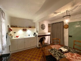 Appartement � vendre Cotignac (83570) : Charmant duplex avec terrasse au c�ur du village