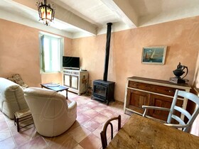 Maison de village  vendre Fox-Amphoux (83670) : Maison de Matre en partie rnove avec appartement indpendant et annexes