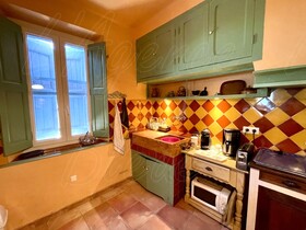 Maison de village  vendre Fox-Amphoux (83670) : Maison de Matre en partie rnove avec appartement indpendant et annexes