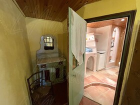 Maison de village  vendre Fox-Amphoux (83670) : Maison de Matre en partie rnove avec appartement indpendant et annexes