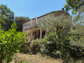 Villa / Proprit  vendre Cotignac (83570) : Villa de 100 m2  pieds du village de Cotignac !