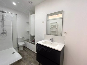 Maison de village  vendre Cotignac (83570) : Maison de village entirement rnove au centre du village