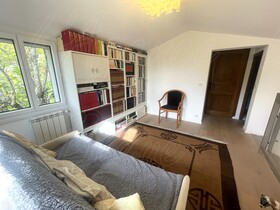 Villa / Proprit  vendre Cotignac (83570) : Maison au calme, avec une trs belle vue sur Notre Dame de Grce de Cotignac.