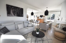 Villa / Propri�t� � vendre Flayosc (83780) : Villa r�cente, bien �quip�e et en parfait �tat, sur Flayosc