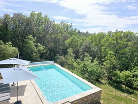 Villa / Propri�t� � vendre Flayosc (83780) : Villa r�cente, bien �quip�e et en parfait �tat, sur Flayosc