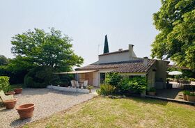 Villa / Propri�t� � vendre Salernes (83690) : Petit bijou dans un �crin de verdure