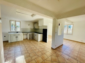 Villa / Propri�t� � vendre Cotignac (83570) : Maison au calme avec superbe vue sur Cotignac