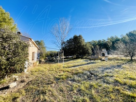 Villa / Propri�t� � vendre Cotignac (83570) : Maison au calme avec superbe vue sur Cotignac