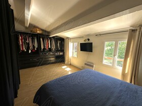 Villa / Propri�t� � vendre N�oules (83136) : En co-exclusivit�. Jolie villa sur un terrain plat de 2780 m�