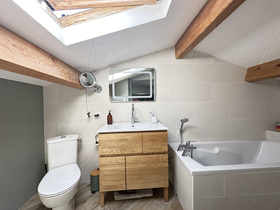 Villa / Propri�t� � vendre N�oules (83136) : En co-exclusivit�. Jolie villa sur un terrain plat de 2780 m�