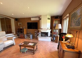 Villa / Propri�t� � vendre Cotignac (83570) : Spacieuse et lumineuse villa dans un quartier tr�s r�sidentiel