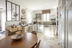 Maison de village � vendre Montfort sur Argens (83570) : Maison de village tr�s r�cente, avec jardin et piscine, en plein centre !