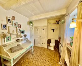 Maison de village � vendre Tourtour (83690) : Maison du 17�me si�cle, r�nov�e au c�ur du village.