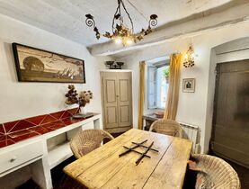 Maison de village � vendre Tourtour (83690) : Maison du 17�me si�cle, r�nov�e au c�ur du village.