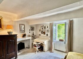 Maison de village � vendre Tourtour (83690) : Maison du 17�me si�cle, r�nov�e au c�ur du village.