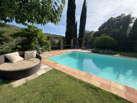 Propri�t� � vendre  : Propri�t� exceptionnelle proche de Saint Tropez