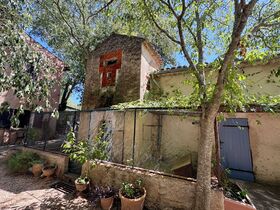 Proprit  vendre Cotignac (83570) : Unique sur Cotignac, idal pour investisseur