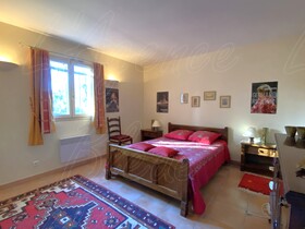 Villa / Propri�t� � vendre Bras (83149) : Vues remarquables pour cette spacieuse villa sur un grand terrain