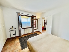 Maison de village � vendre Cotignac (83570) : Maison avec magnifique vue dominante sur les hauteurs de Cotignac