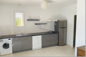 Villa / Propri�t� � vendre Cotignac (83570) : Villa r�cente pleine de charme, plain pied, au calme et expo Sud